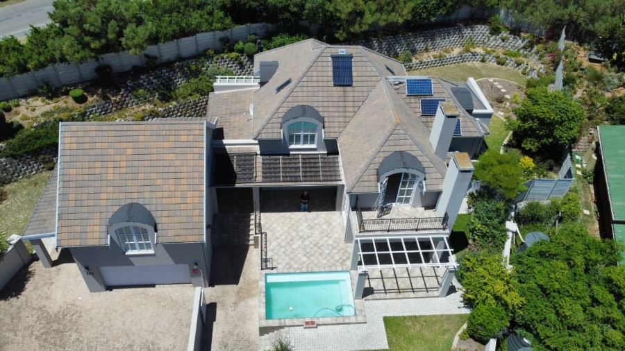 4 Bedroom Property for Sale in Sedgefield Central Western Cape